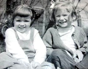 Janet_and_Pam_Freeman