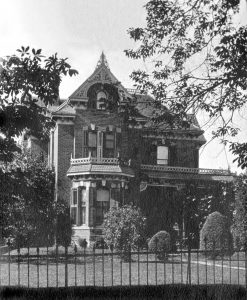 rfr_906brant-street-freeman-home-1915_bw